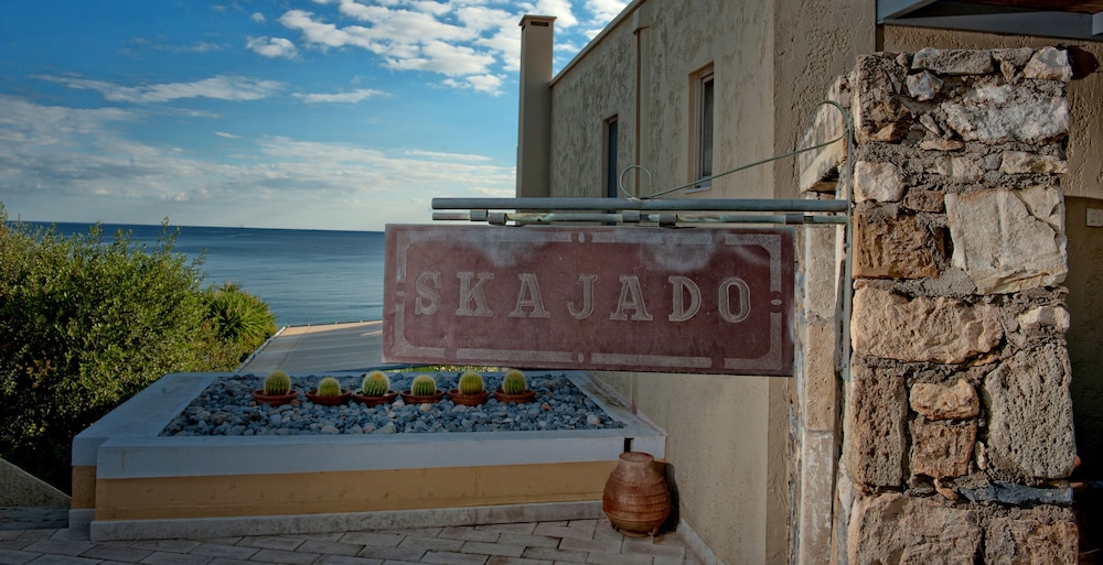 Skajado Cottages &amp; Apartments 69/76