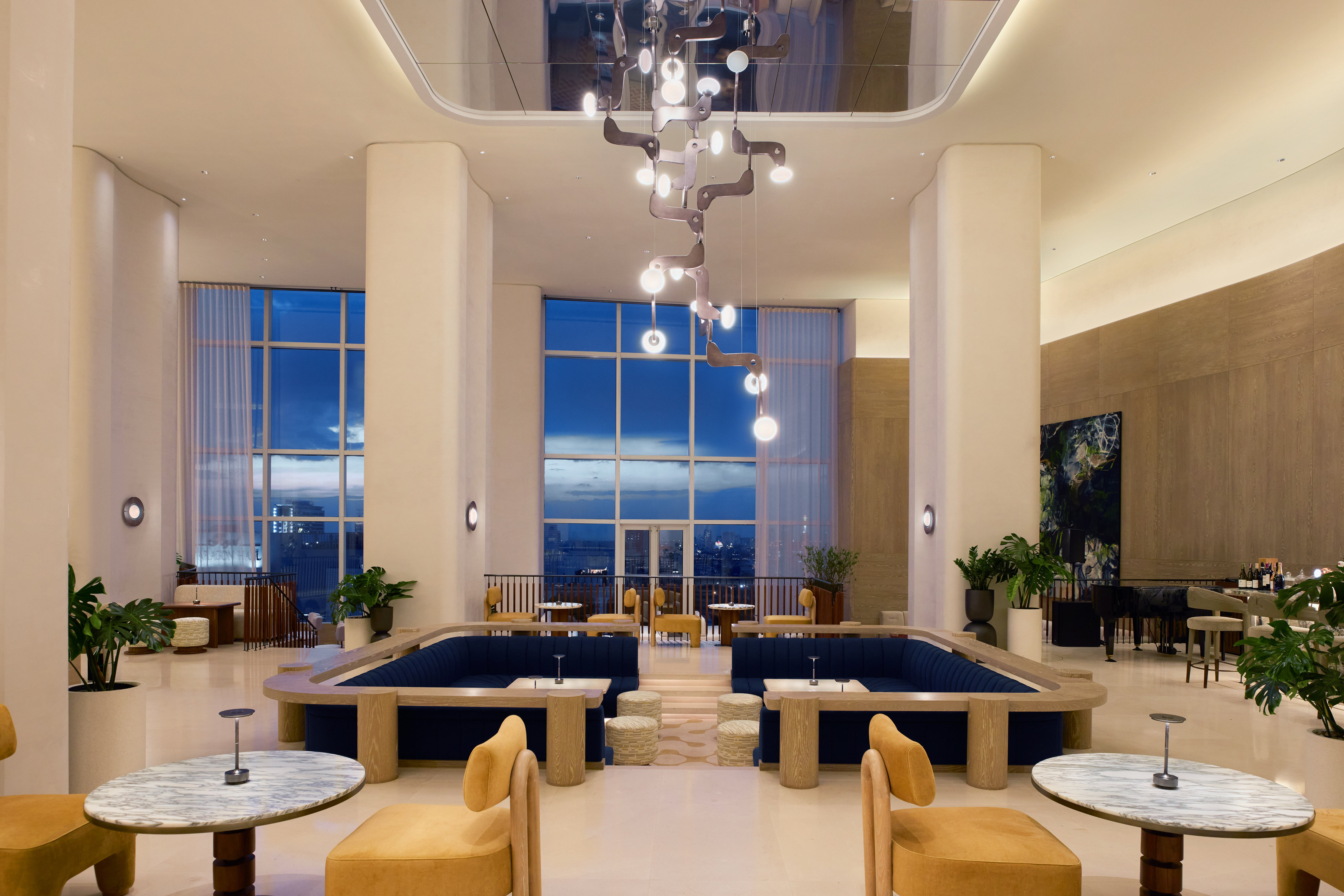 Centara Grand and Bangkok Convention Centre at CentralWorld 32/50