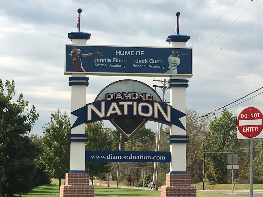 Travel Inn and Suites Flemington 2/50
