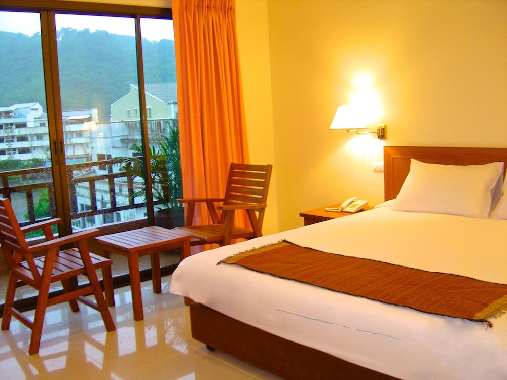 Orchid Garden Hotel 36/64