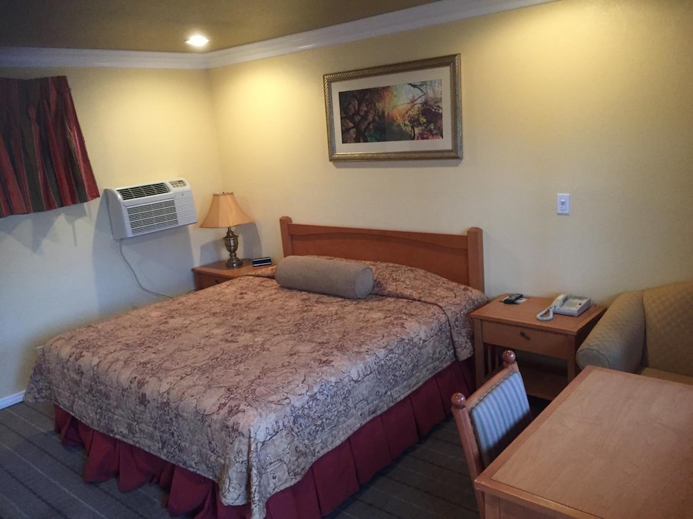 Bayshore Inn 18/44