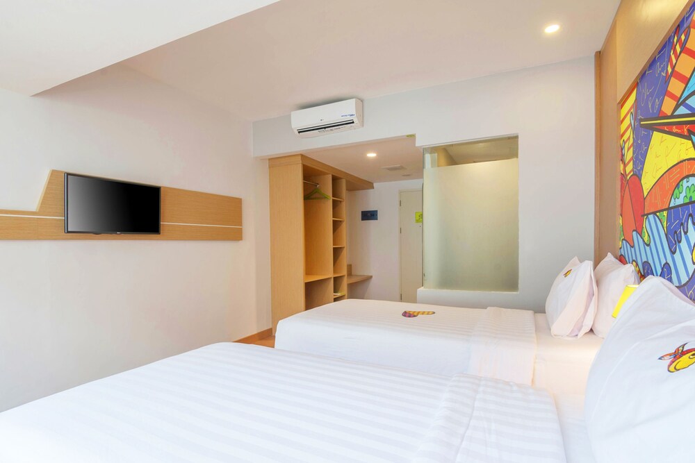 MaxOneHotels.com at Resort Makassar 7/57