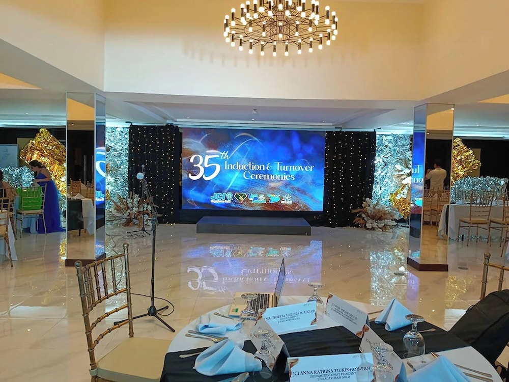 The VIP Hotel Cagayan De Oro 35/51