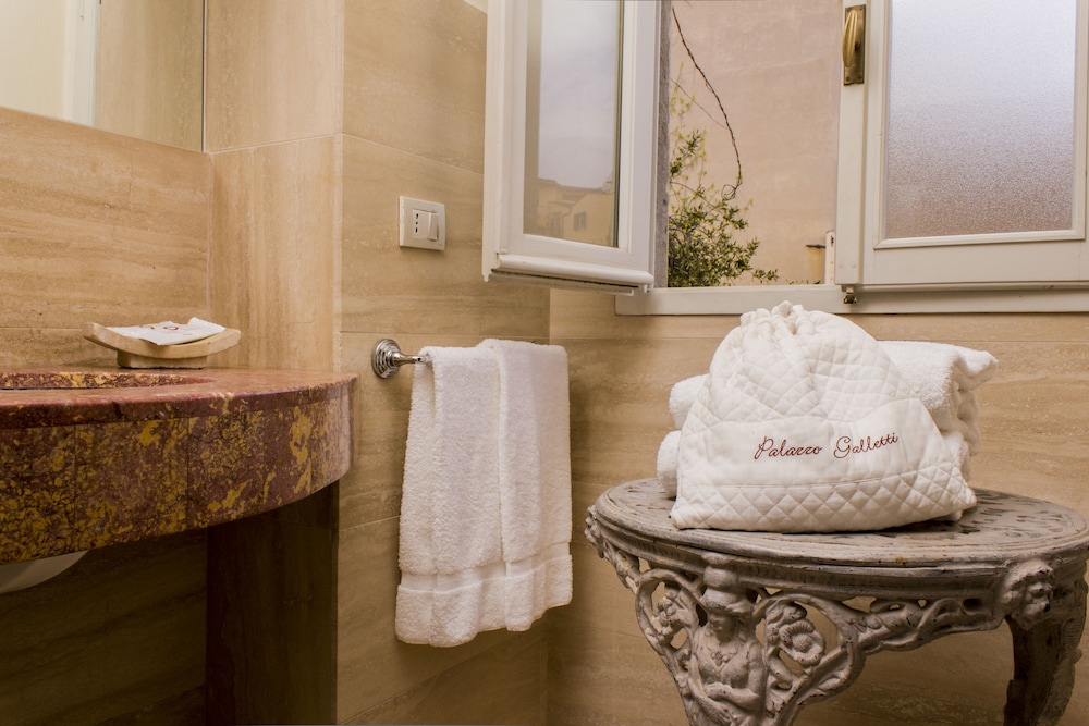 Palazzo Galletti Residenza D Epoca B&B Hotel 9/45