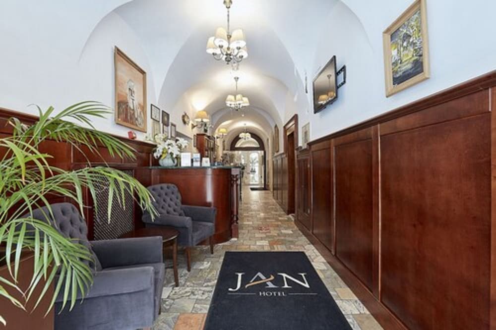 lobby