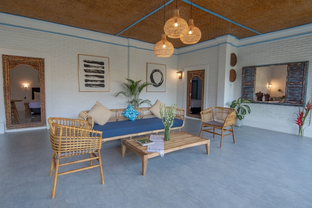 Sanur House 51/68
