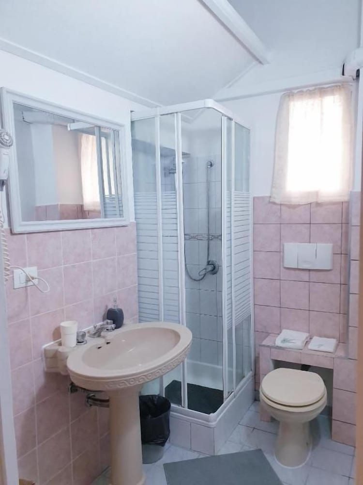 Trani B T Rooms 43/46