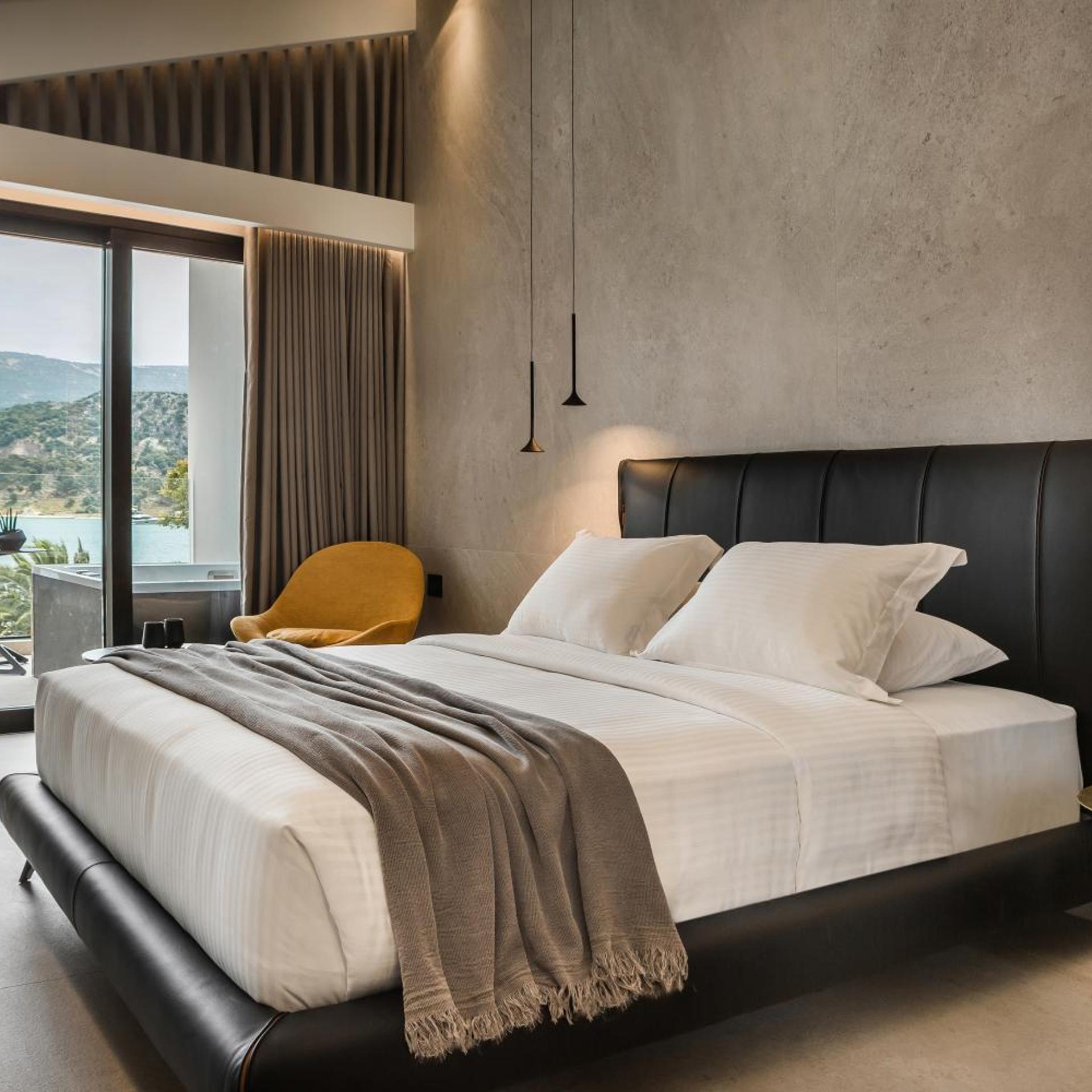 Penthouse Suite, Sea View, Hot Tub
