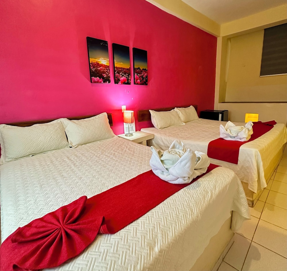 غرفة عائلية بسرير كينج وسرير كوين بغرفة نوم واحدة، Barranquilla Hotel 3/10