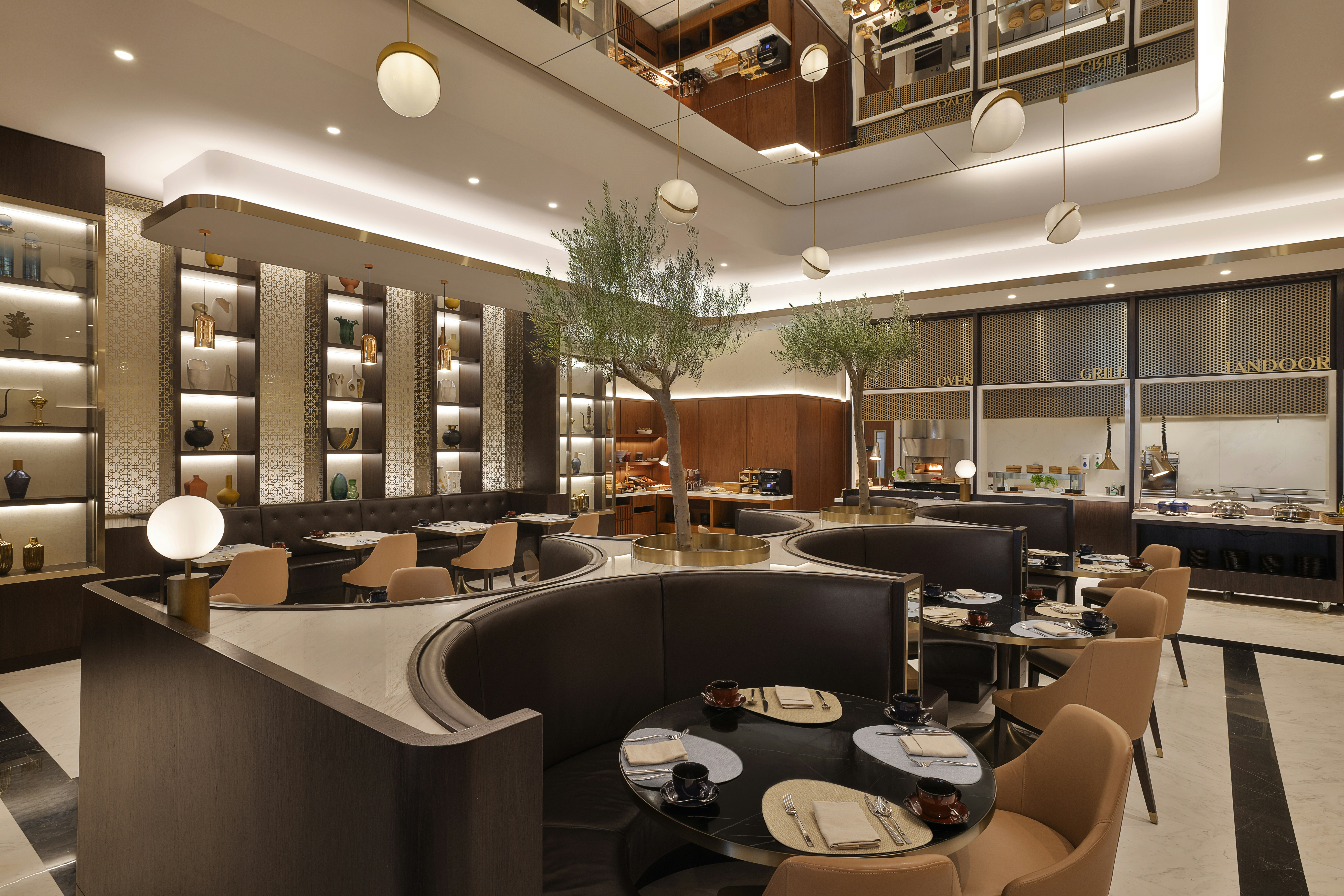 Embassy Suites by Hilton Dubai Business Bay 37/55