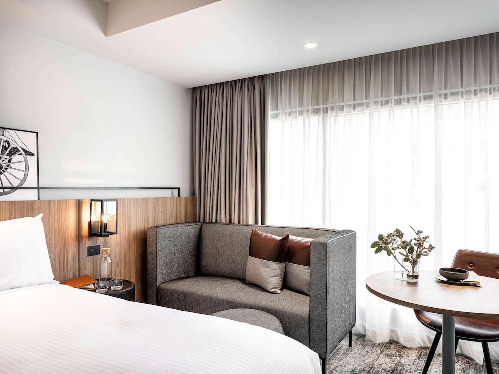 Mercure Sydney Rouse Hill 45/67