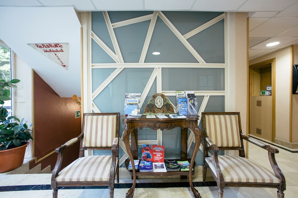 Monte Ulia Hotel 24/42