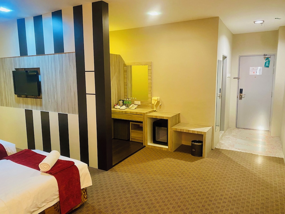 La Boss Hotel 25/56