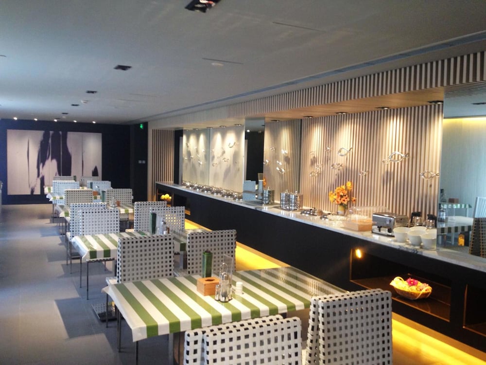 Magnotel Hotel (Dalian Hang Lung Plaza Xi an Road Subway Station) 42/44