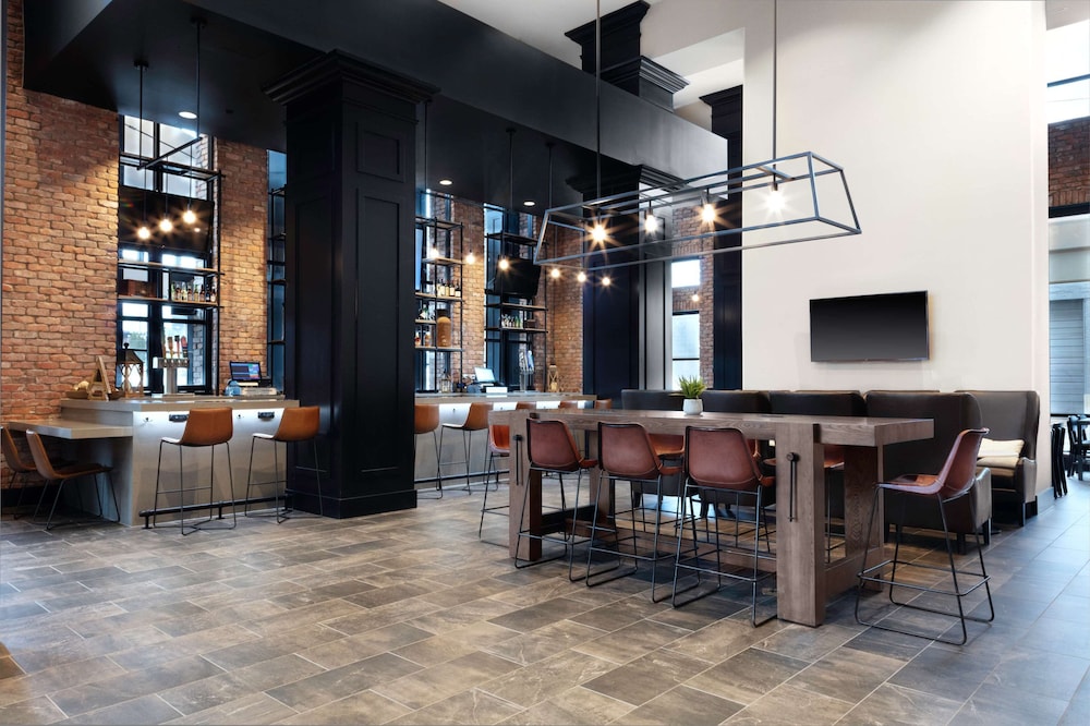 Hyatt House Nashville Downtown / Convention Center 39/47