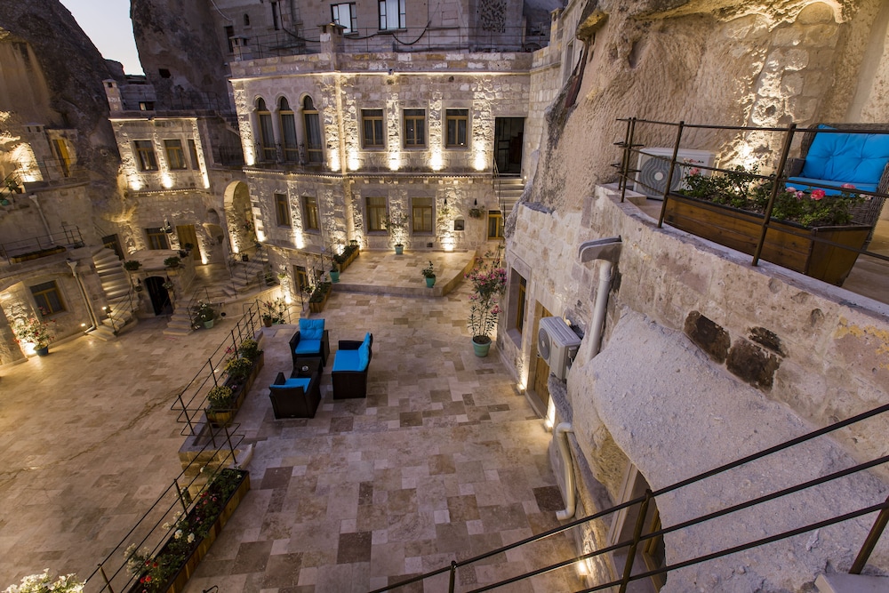 Imperial Cave Hotel 38/69