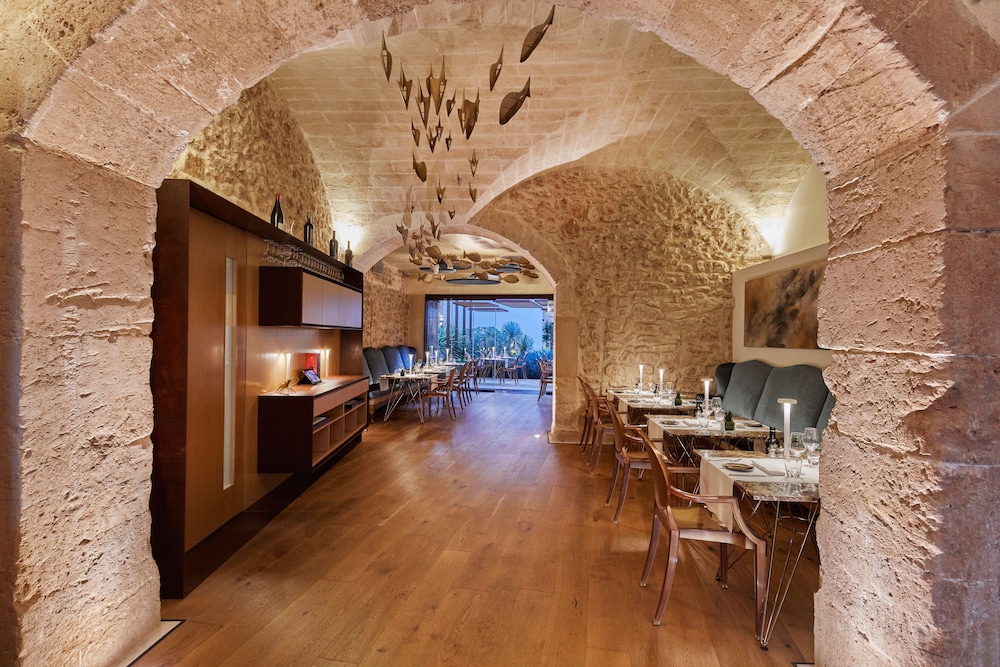 Sa Creu Nova Petit Palais Art and Spa (Adults Only hotel plus 14) 62/72