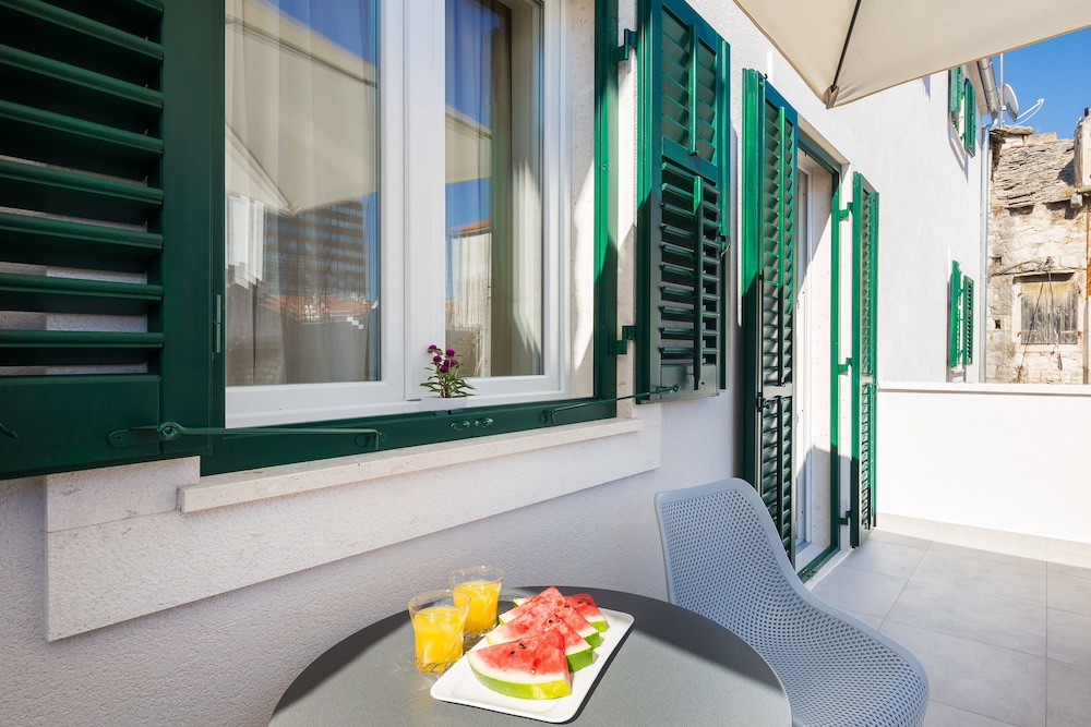 Balatura The Fine Bed & Breakfast 35/50