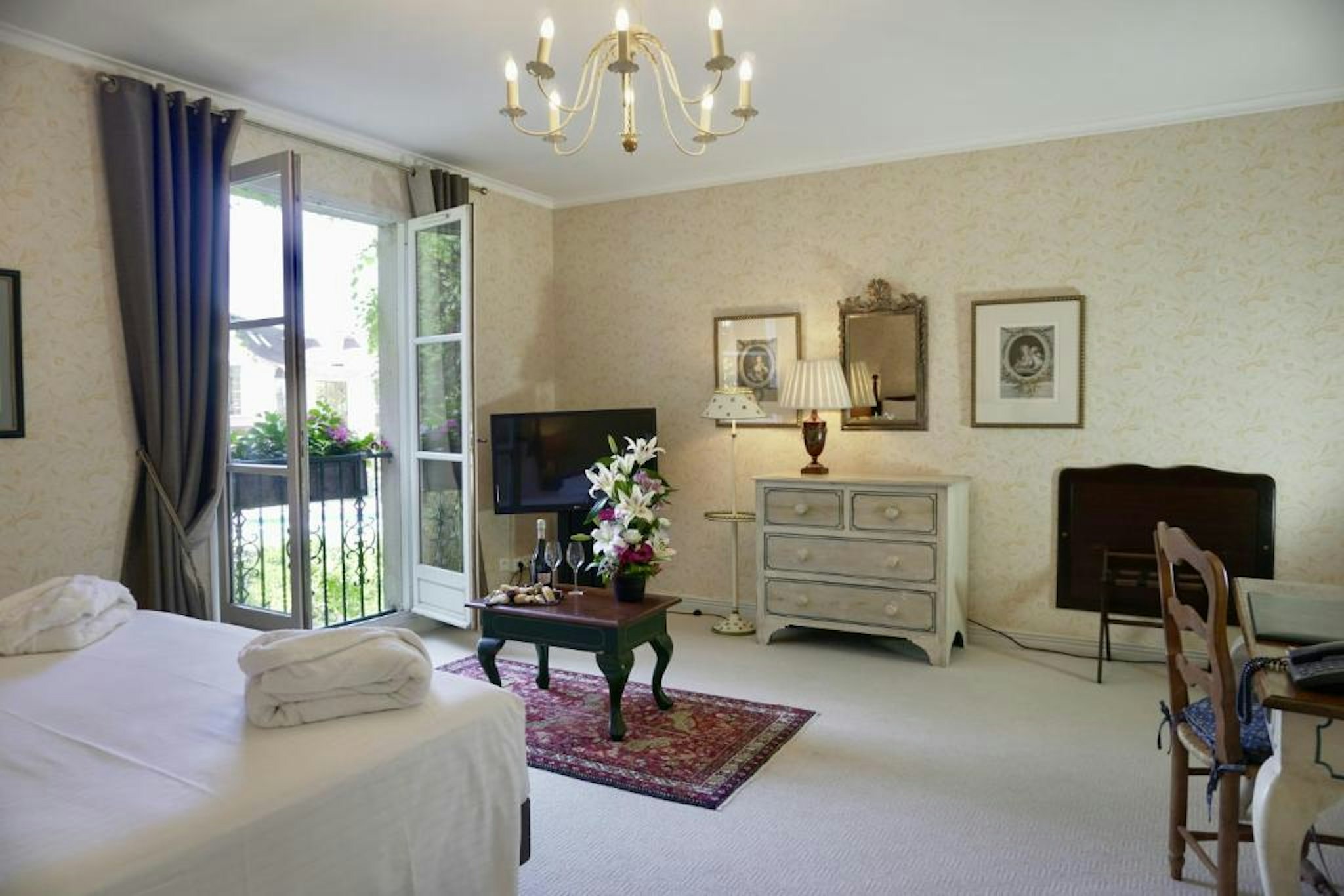 LE MANOIR DE GRESSY 13/21