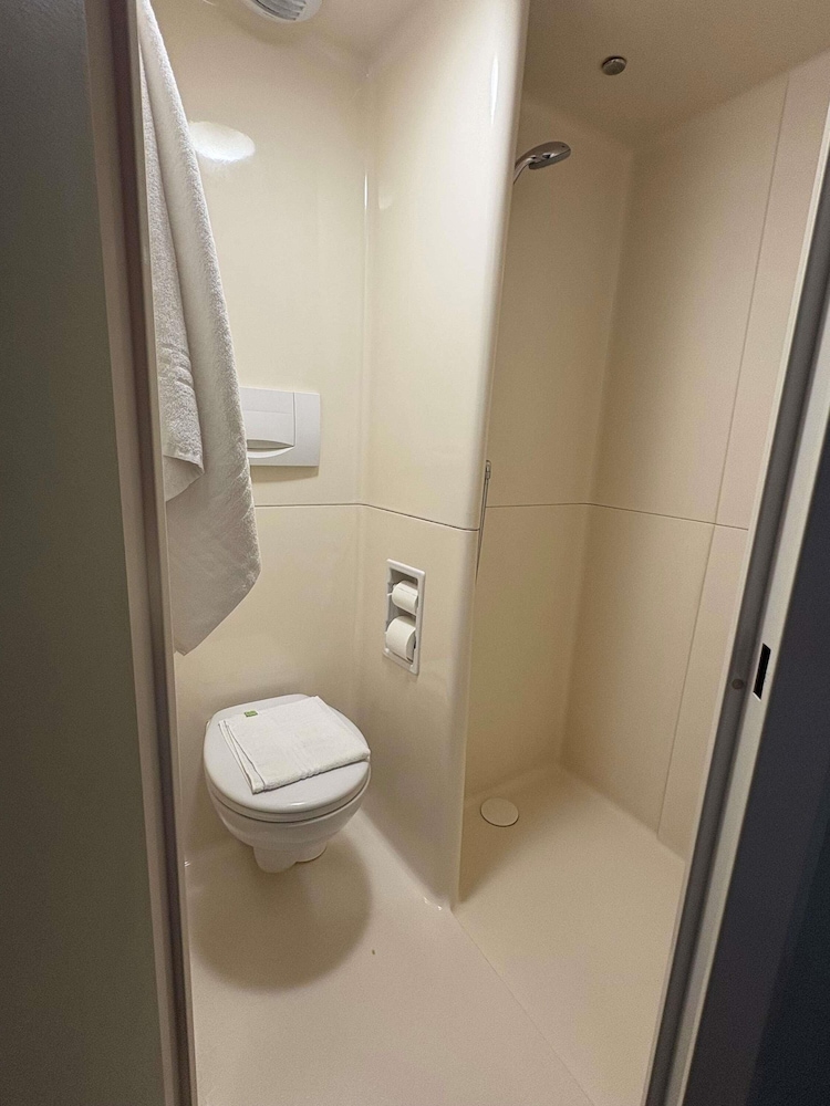 Ibis Budget Granville 48/50