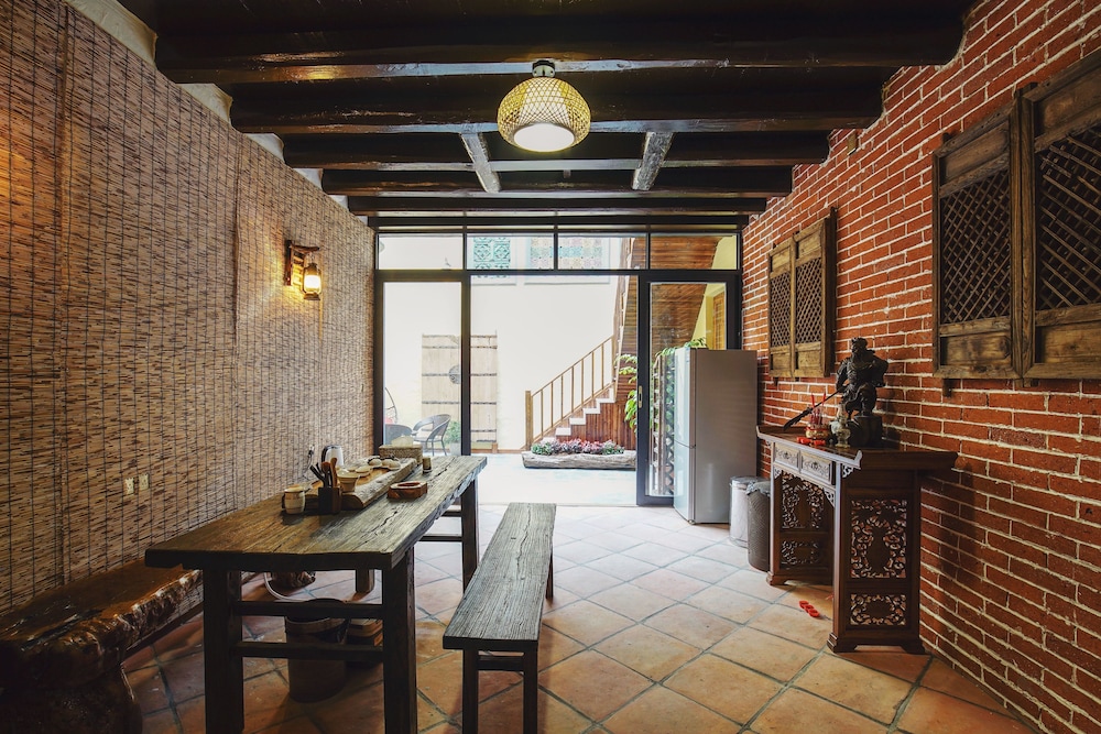 Chaozhou Hello Inn 40/50