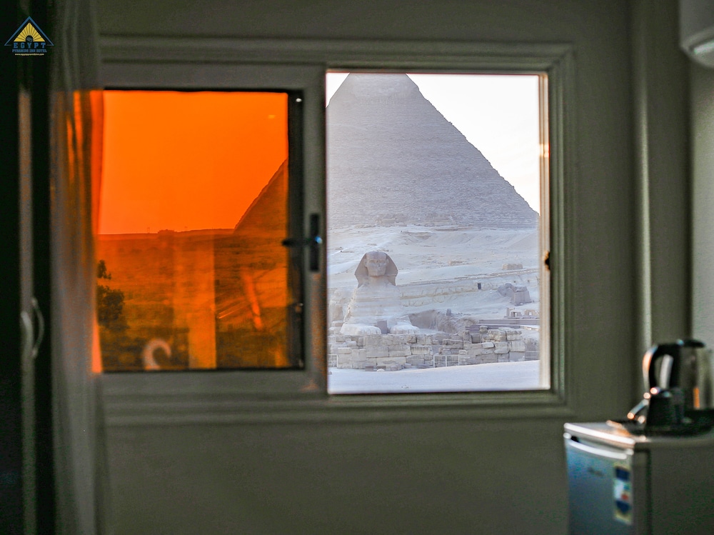 Egypt Pyramids Inn 22/50