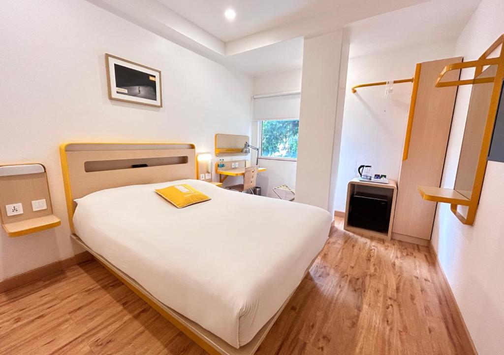 Room at Bloomrooms at City Centre, BANGALORE