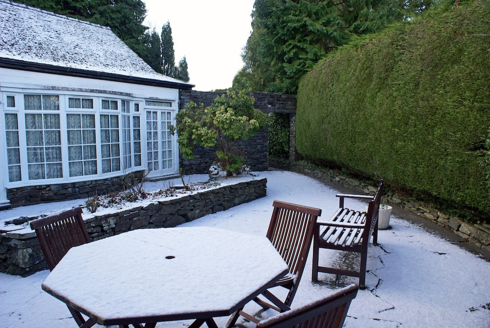 The Burn How Garden House Hotel 1/67
