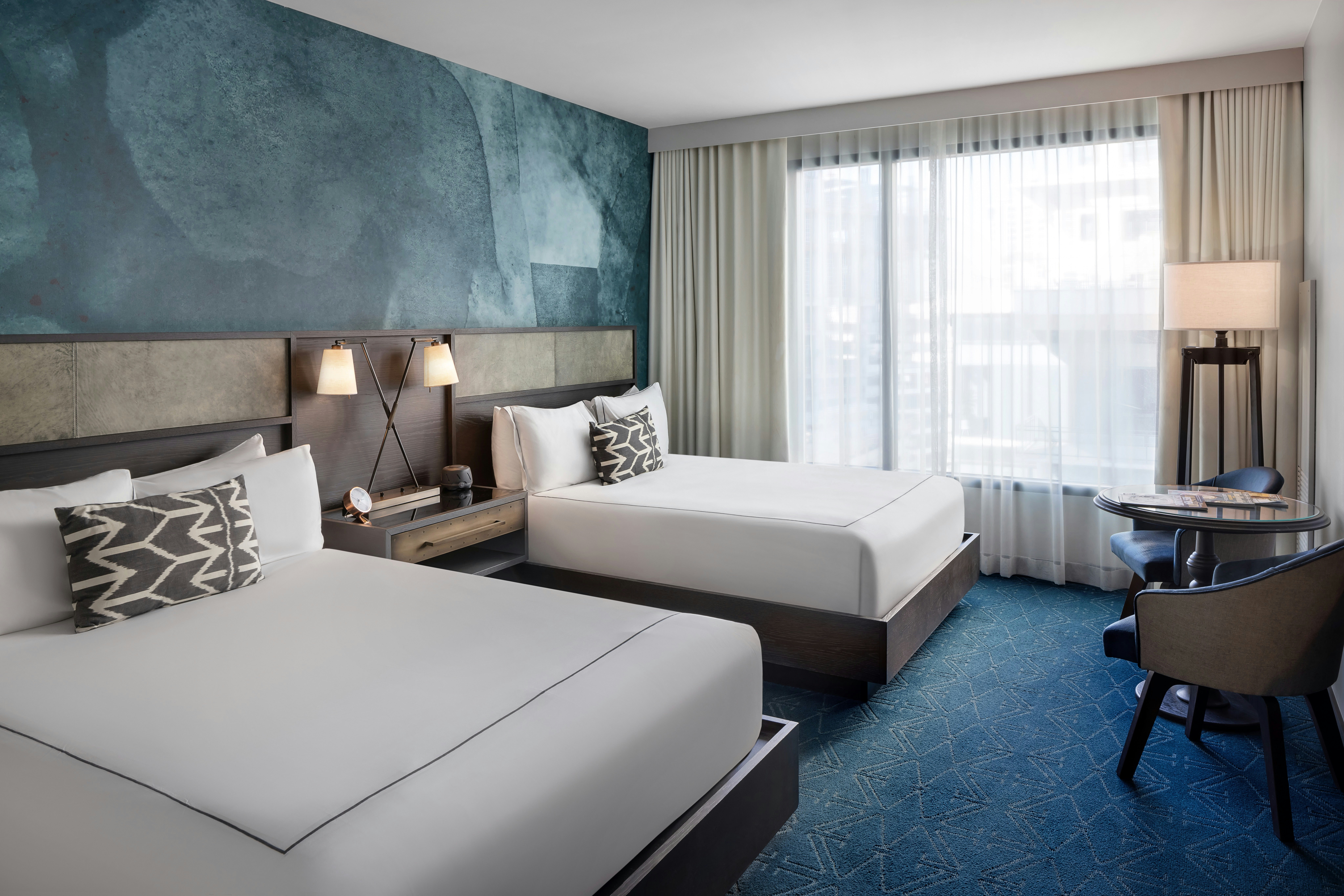 room, 2 queen beds