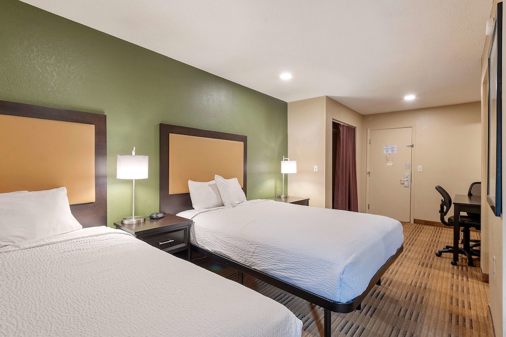 Studio6 Suites Charlotte, NC - Tyvola Rd/Executive Park 7/50