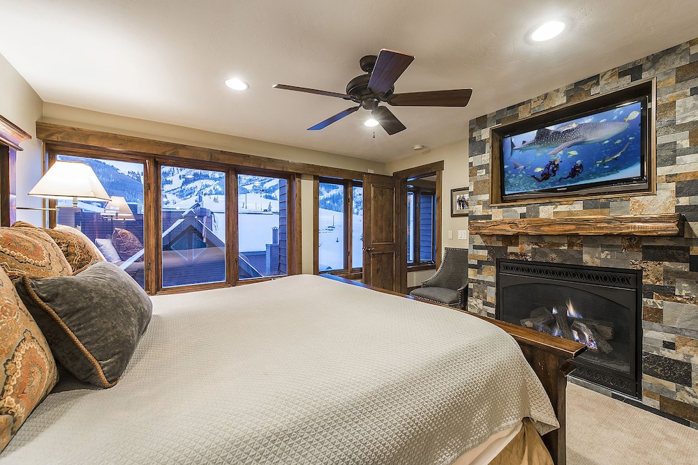 Lodge At Mountain Village 39/77
