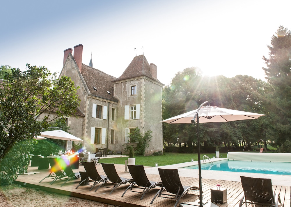 Chateau Le Sallay 46/58