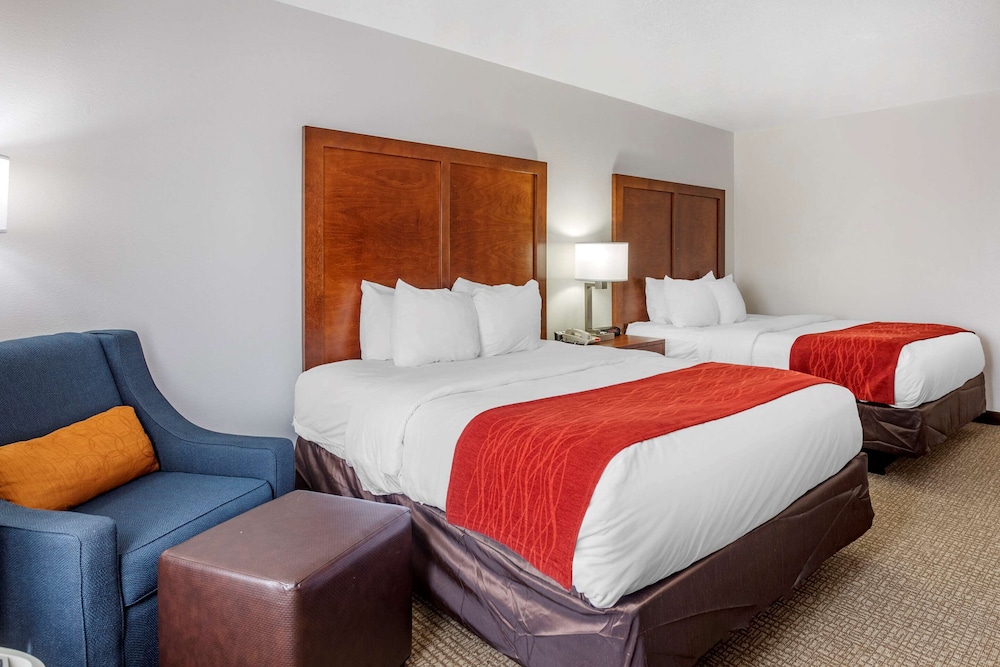Comfort Inn Brownsville I-40 17/36