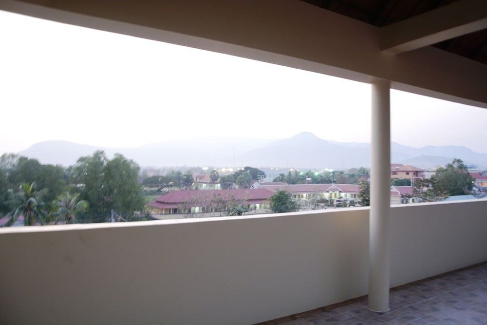 Nakru Guesthouse And Restaurant 38/42