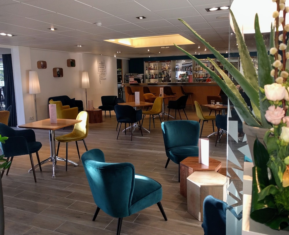 Novotel Beaumanoir 58/73