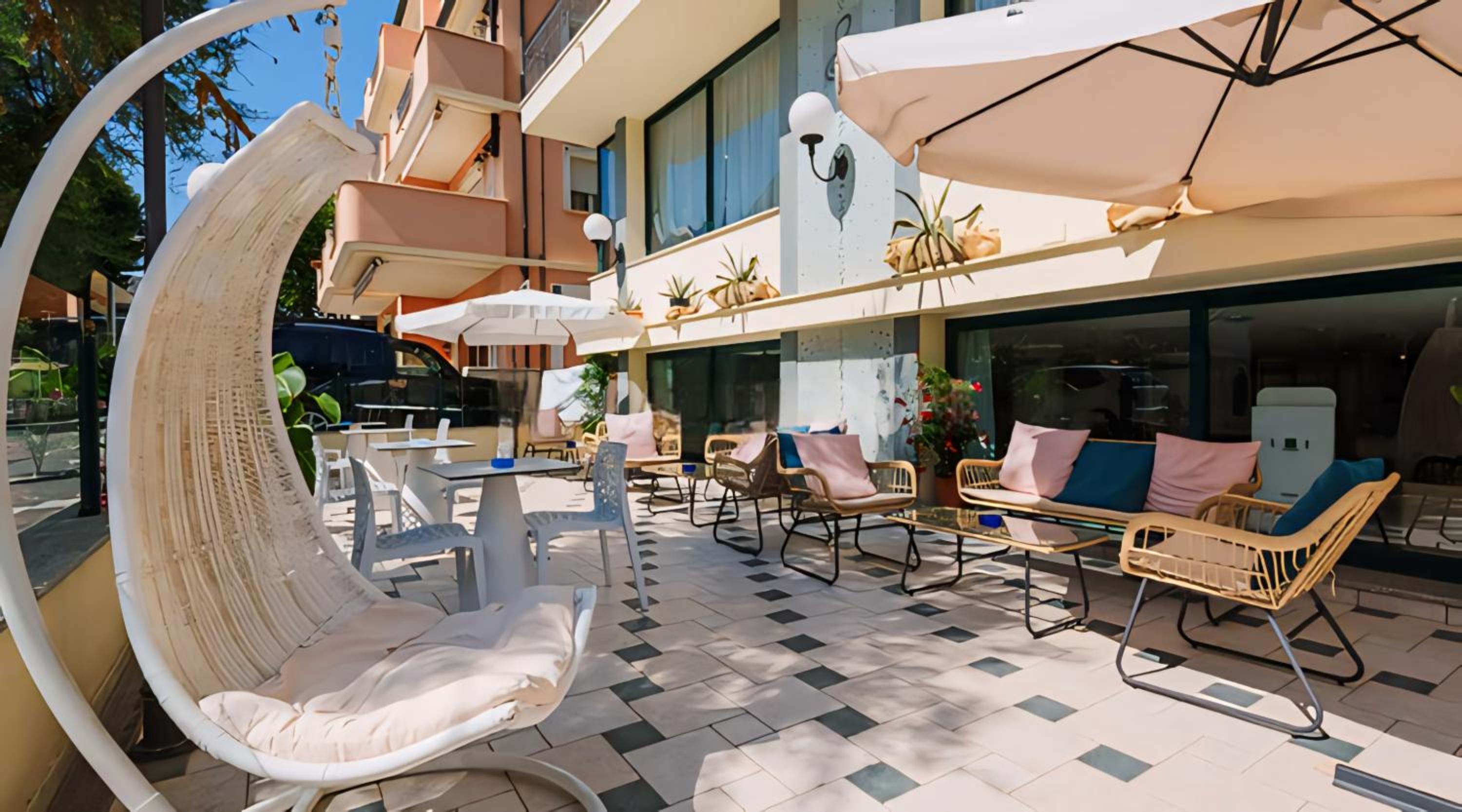 Hotel Baltic 33/50