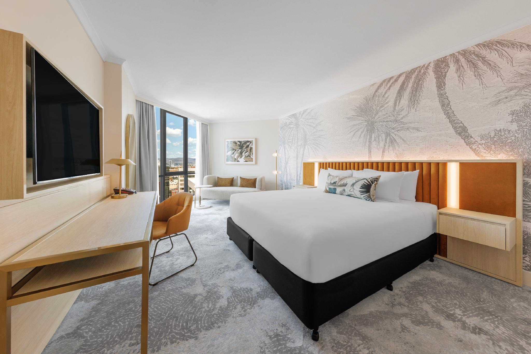 Suite, Balcony
