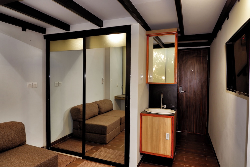 Guest House 555 NKI 38/50