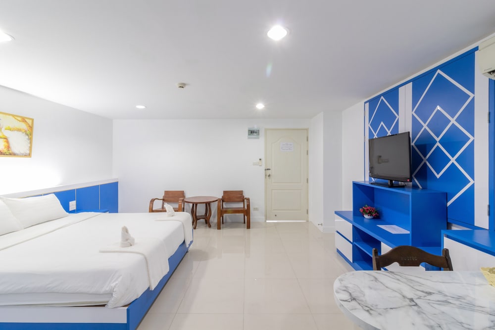 Townhouse Siam Privi Hotel 15/42