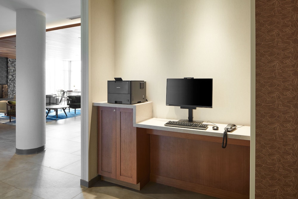 Fairfield Inn & Suites Middletown 13/19