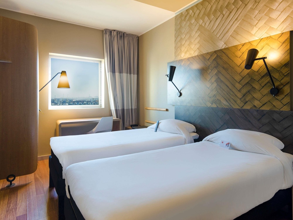 ibis Casablanca City Center 13/50