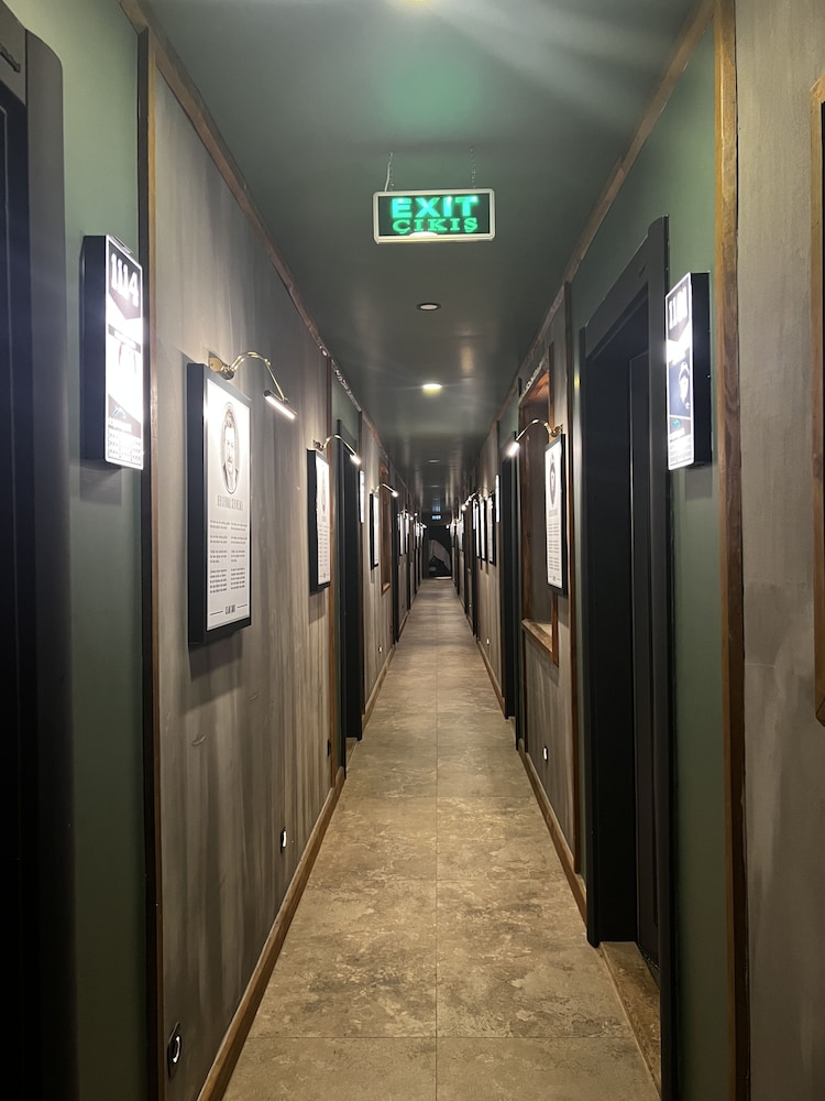 Dolphin Park Hotel 39/50