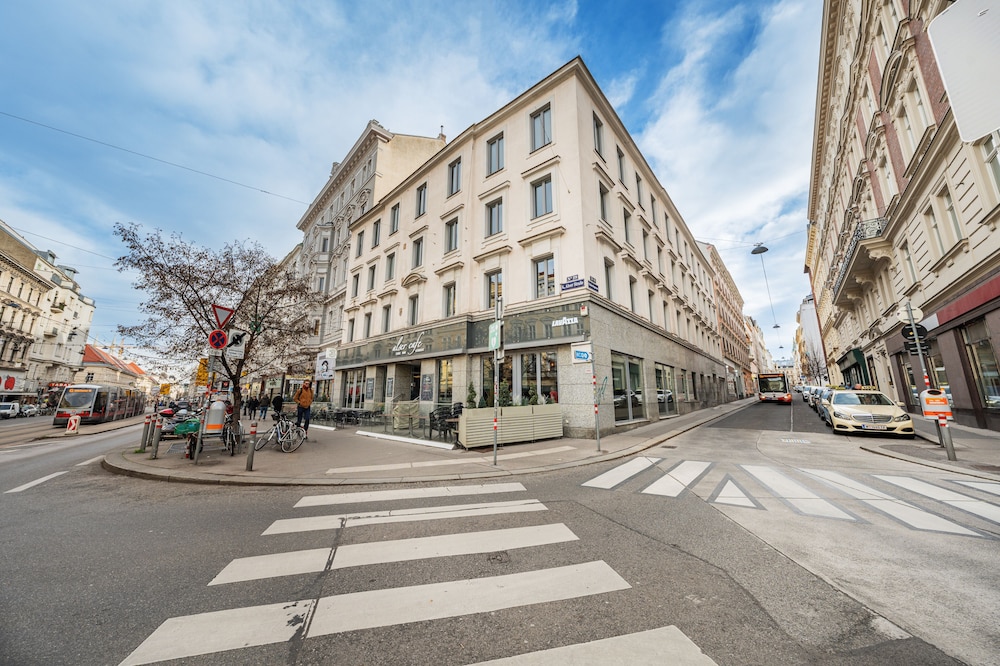 Appartments in der Josefstadt 16/18