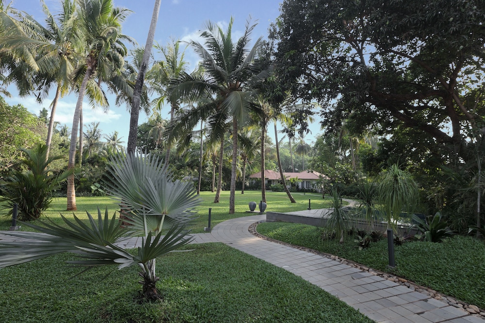 Andores Resort And Spa 28/36