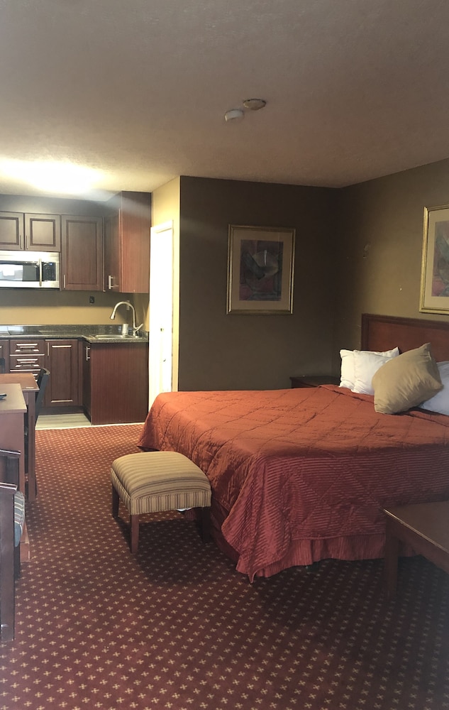 Niagara Lodge Suites 46/68