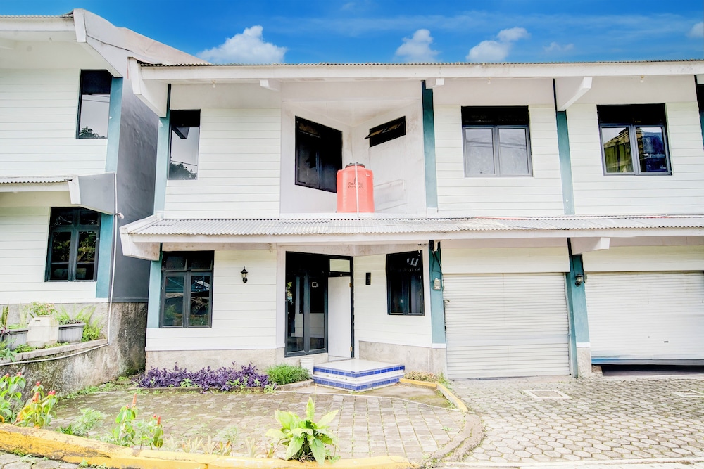 SPOT ON 3940 Villa Gunung Agape 2/20