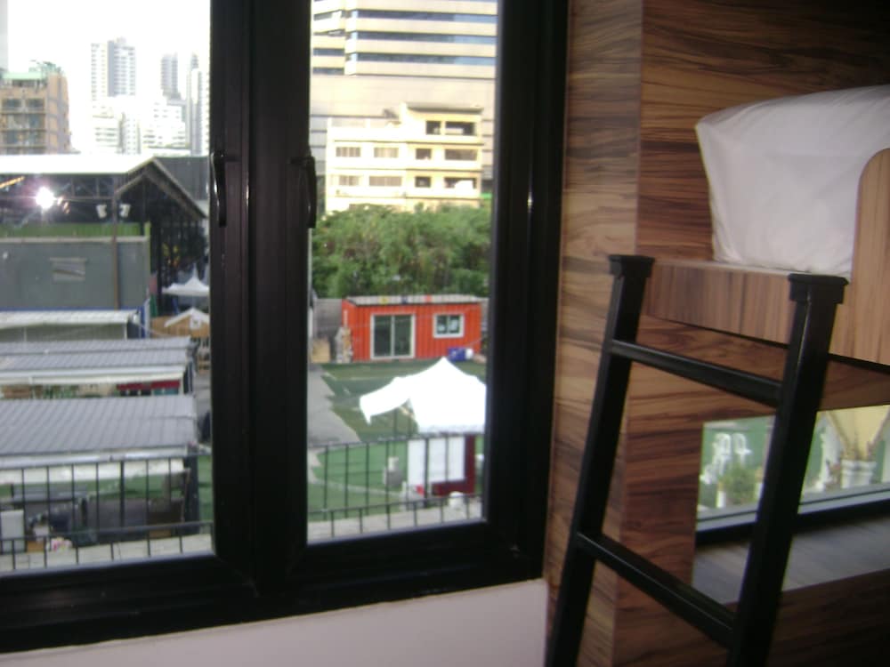 Rezt Bangkok - Hostel 3/61