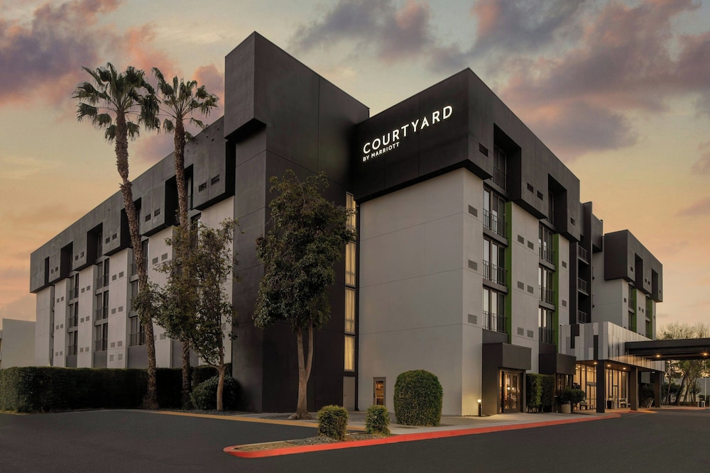 Courtyard San Jose Airport 3/50