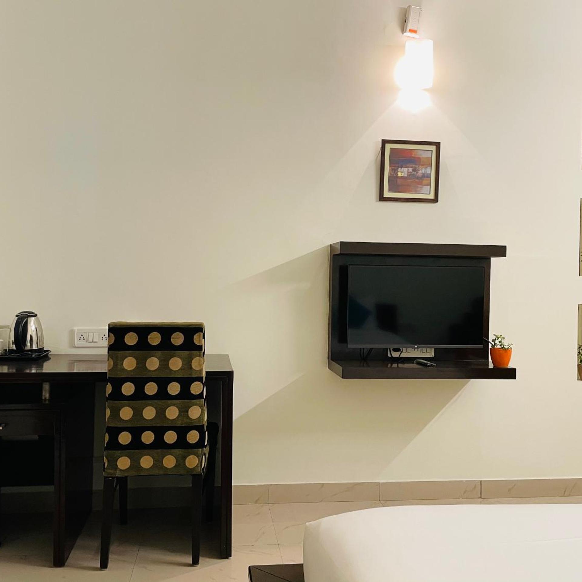 Niche Suites 34/36