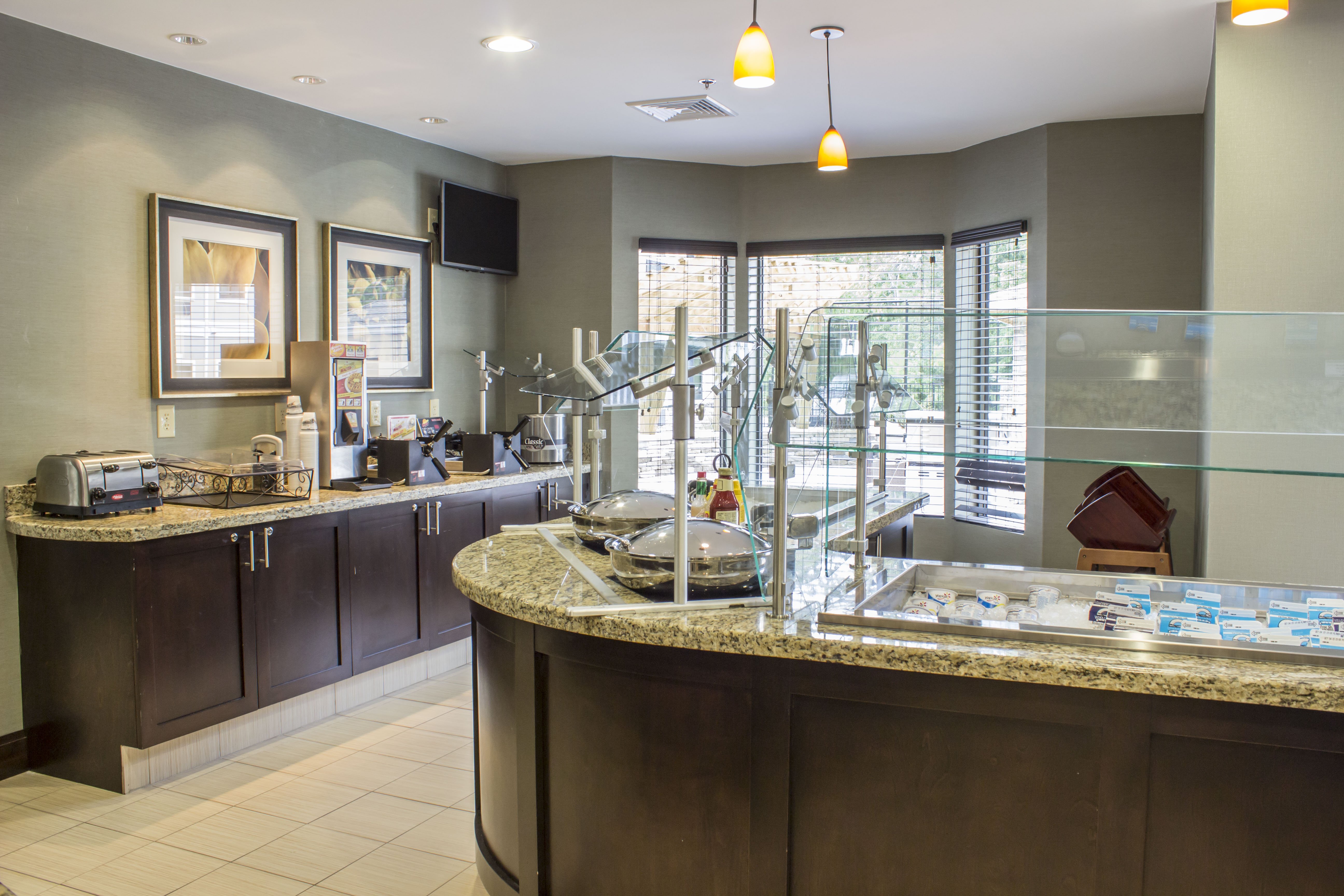 Staybridge Suites Jacksonville Camp Lejeune Area 28/28